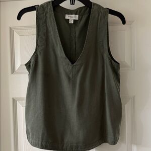 Evereve Olive Sleeveless V-Neck Tank Top